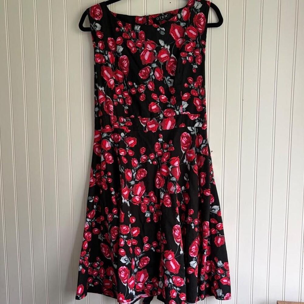 Black Red Rose Fit & Flare Dress 2XL
